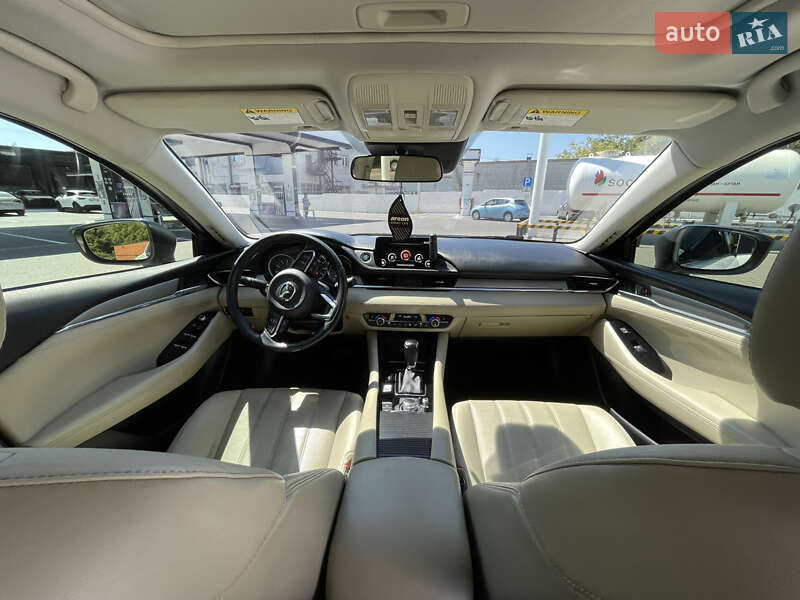 Седан Mazda 6 2018 в Днепре