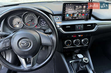 Седан Mazda 6 2015 в 