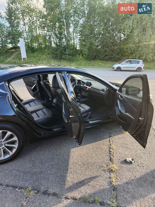 Седан Mazda 6 2015 в Снятине