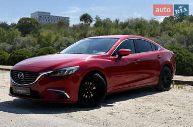 Седан Mazda 6 2016 в 