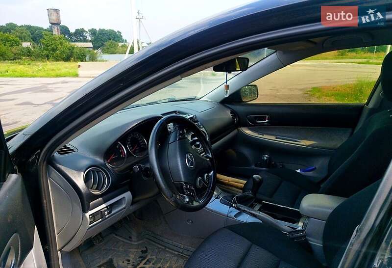 Седан Mazda 6 2002 в Жашкове