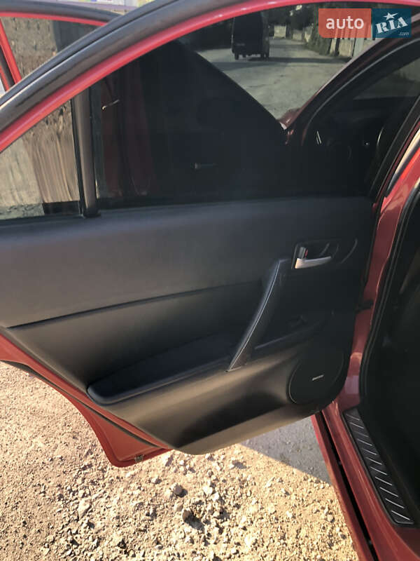 Седан Mazda 6 2007 в Тернополе
