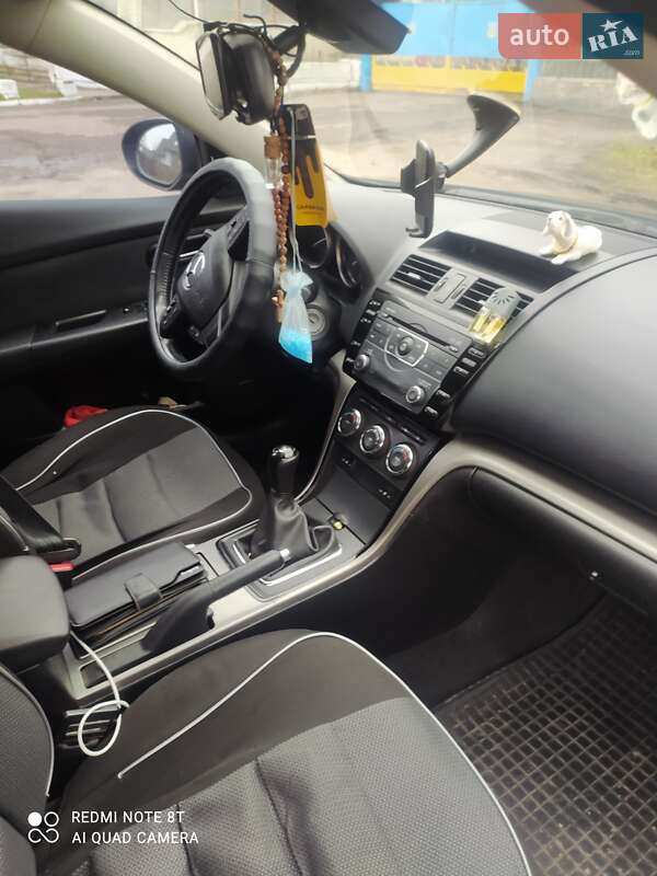 Универсал Mazda 6 2011 в Каменке-Бугской