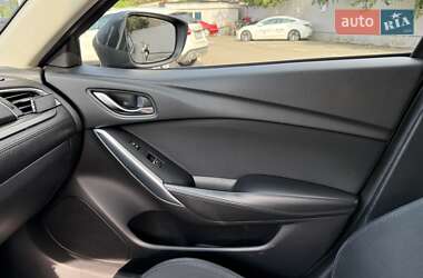 Седан Mazda 6 2016 в 
