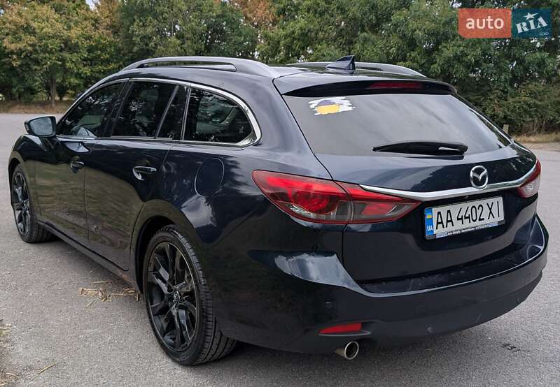 Универсал Mazda 6 2016 в Киеве