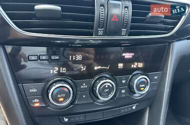 Седан Mazda 6 2014 в 