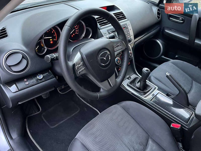 Седан Mazda 6 2008 в Львове