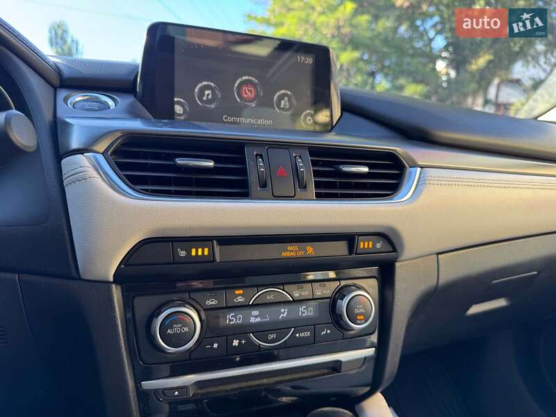 Седан Mazda 6 2015 в Запорожье