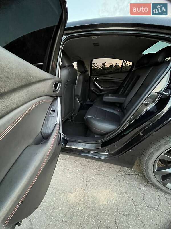 Седан Mazda 6 2013 в Новомосковске