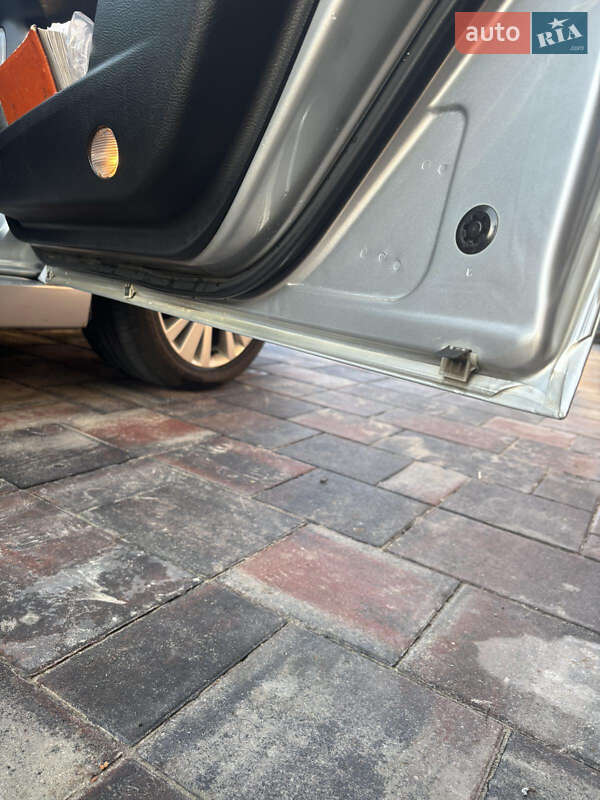 Седан Mazda 6 2009 в Ровно