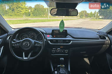 Седан Mazda 6 2016 в 
