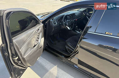 Седан Mazda 6 2014 в 