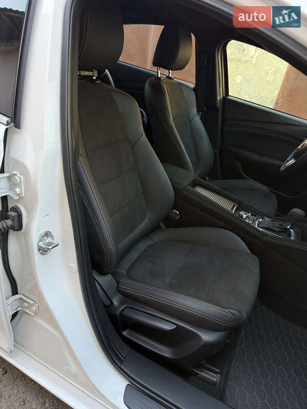 Седан Mazda 6 2015 в Кривом Роге