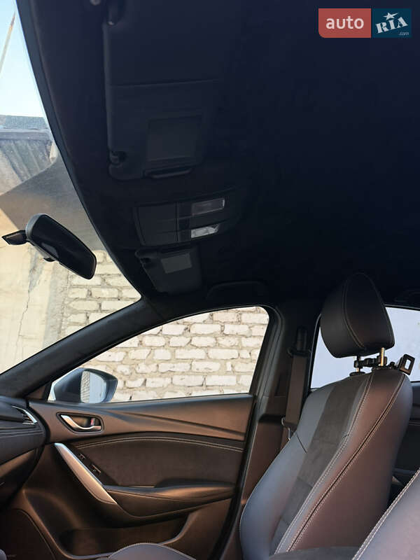 Седан Mazda 6 2015 в Кривом Роге