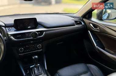 Седан Mazda 6 2015 в 