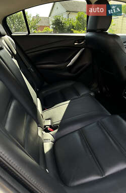 Седан Mazda 6 2013 в 