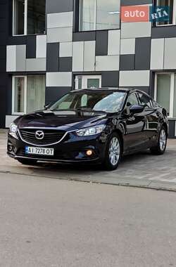 Седан Mazda 6 2015 в 