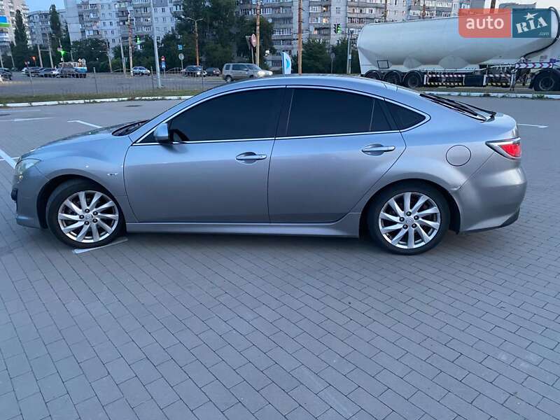 Лифтбек Mazda 6 2010 в Сумах