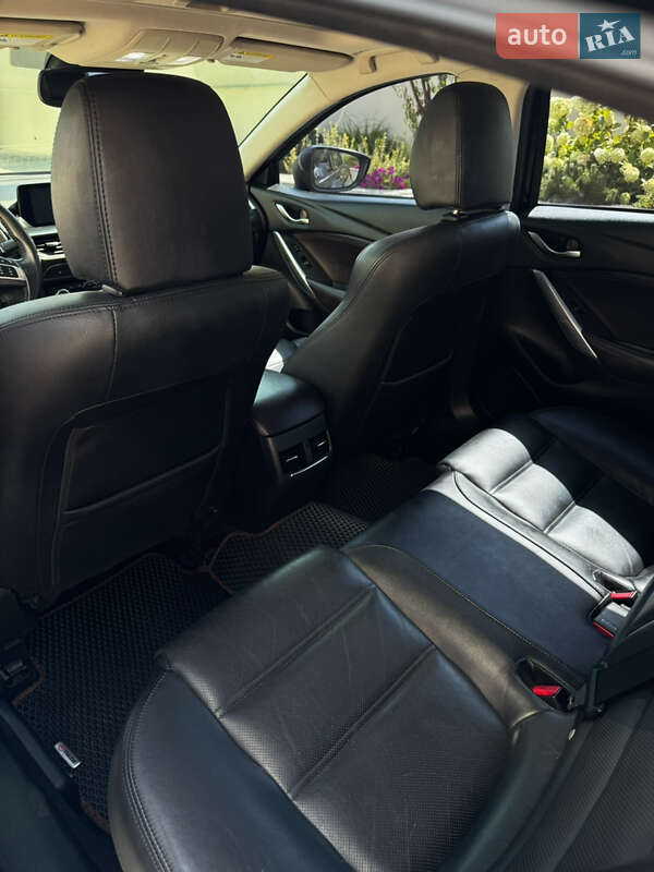 Седан Mazda 6 2015 в Одессе