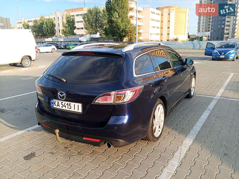 Универсал Mazda 6 2010 в Киеве