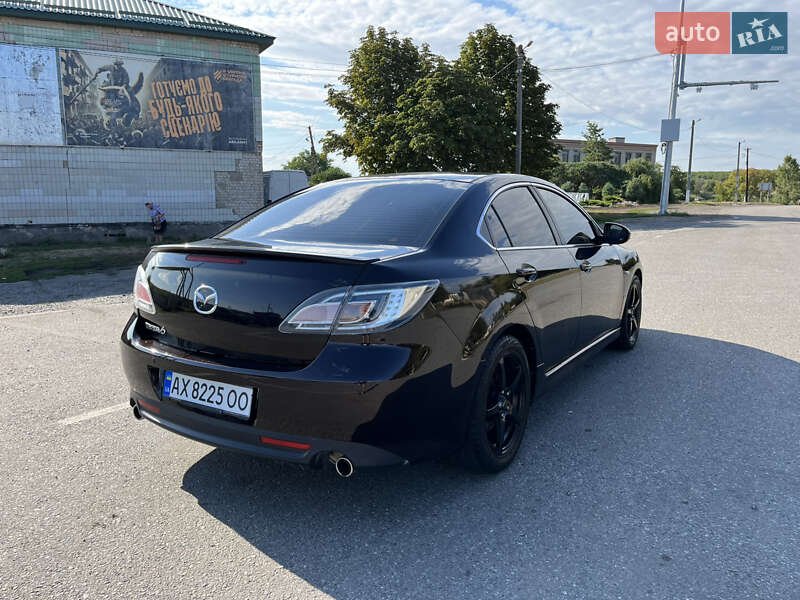Седан Mazda 6 2009 в Старых Петровцах