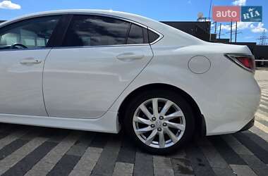 Седан Mazda 6 2011 в 