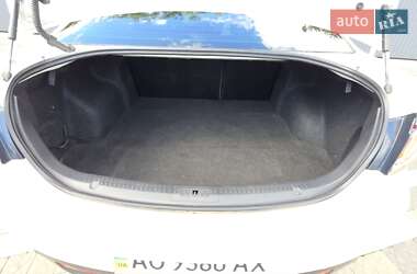 Седан Mazda 6 2011 в 