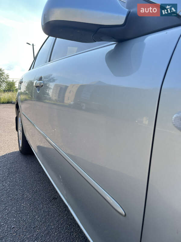 Седан Mazda 6 2004 в Шептицькому