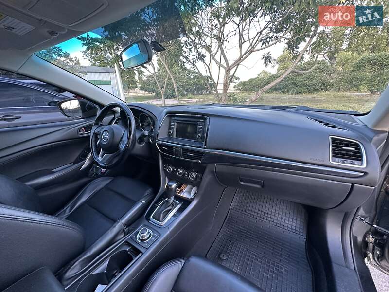 Седан Mazda 6 2014 в Кременчуге