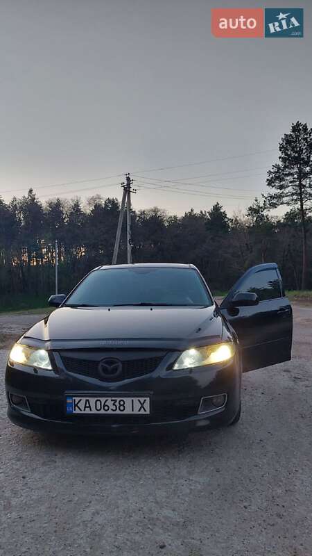 Лифтбек Mazda 6 2006 в Киеве