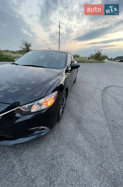 Седан Mazda 6 2015 в 