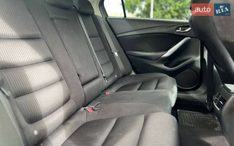 Седан Mazda 6 2012 в Ивано-Франковске