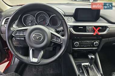 Седан Mazda 6 2017 в 