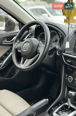 Седан Mazda 6 2013 в 