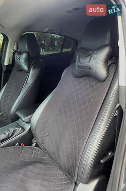 Седан Mazda 6 2012 в 