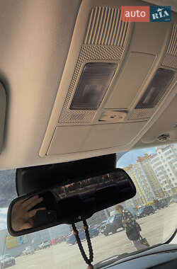 Седан Mazda 6 2012 в 