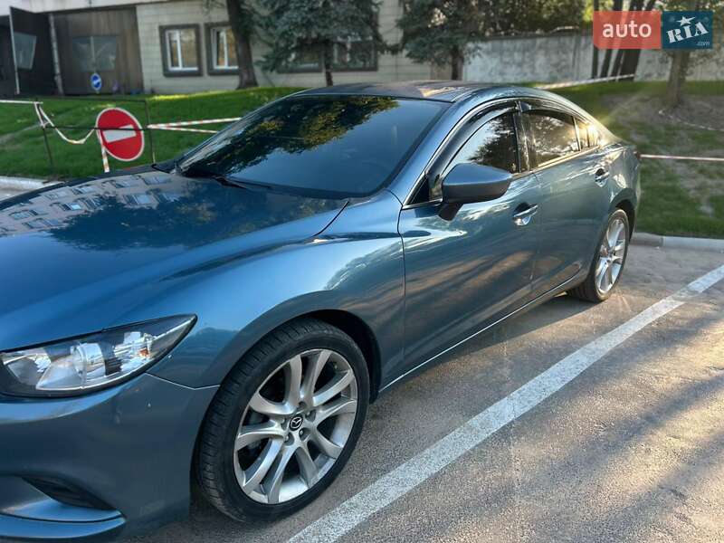 Седан Mazda 6 2013 в 
