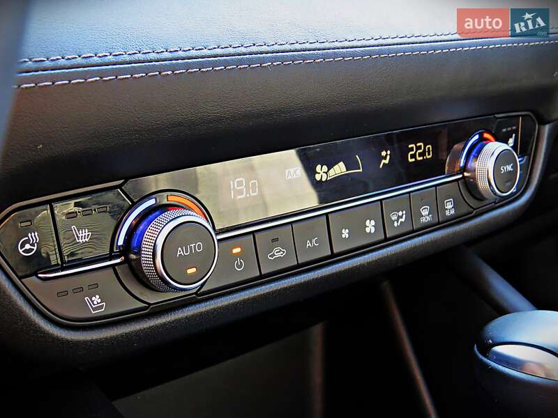 Седан Mazda 6 2018 в Черкассах