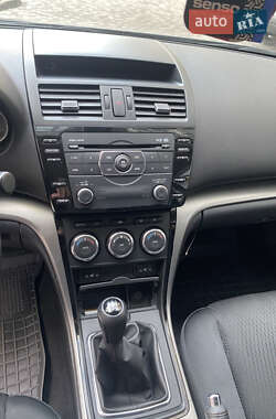 Седан Mazda 6 2011 в 
