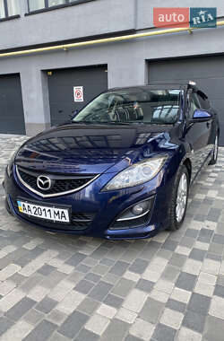 Седан Mazda 6 2011 в 