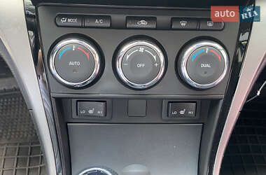 Седан Mazda 6 2011 в 