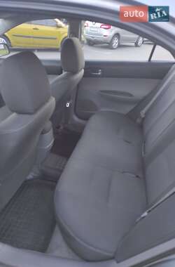 Седан Mazda 6 2003 в 
