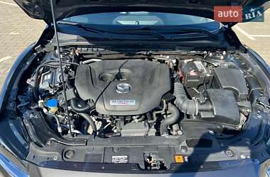 Седан Mazda 6 2018 в Хмельницком