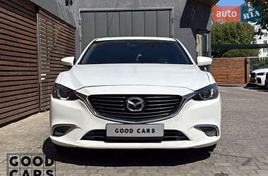 Седан Mazda 6 2015 в 