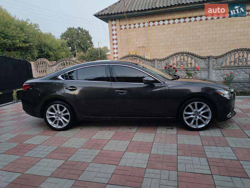 Седан Mazda 6 2015 в Борзні