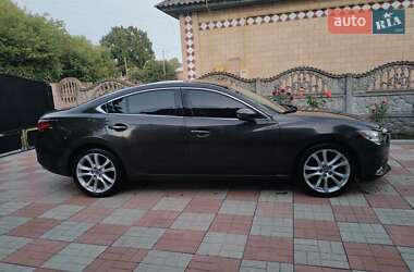 Седан Mazda 6 2015 в 