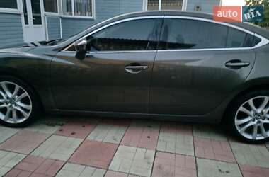 Седан Mazda 6 2015 в 
