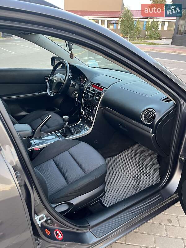 Универсал Mazda 6 2005 в Луцке