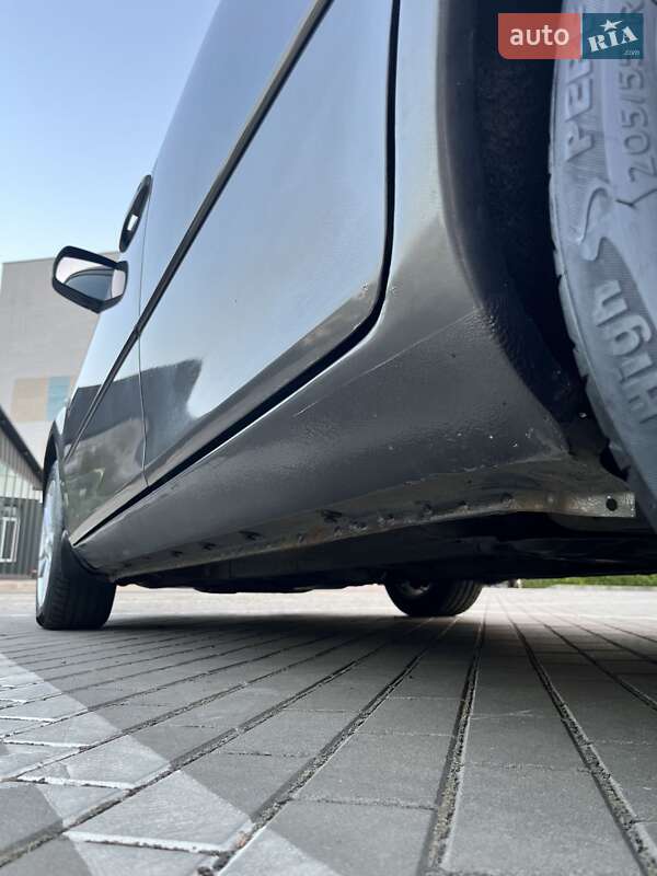 Универсал Mazda 6 2005 в Луцке