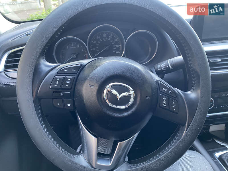 Седан Mazda 6 2015 в Борзні